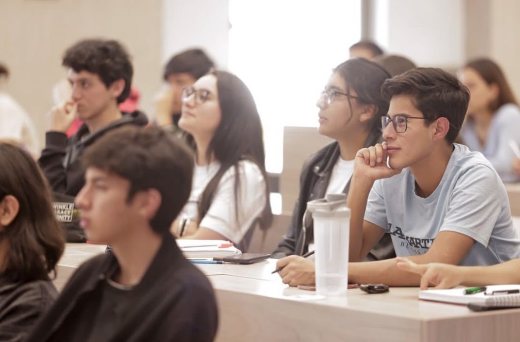 Comunidad de estudiantes Universidad de los Andes